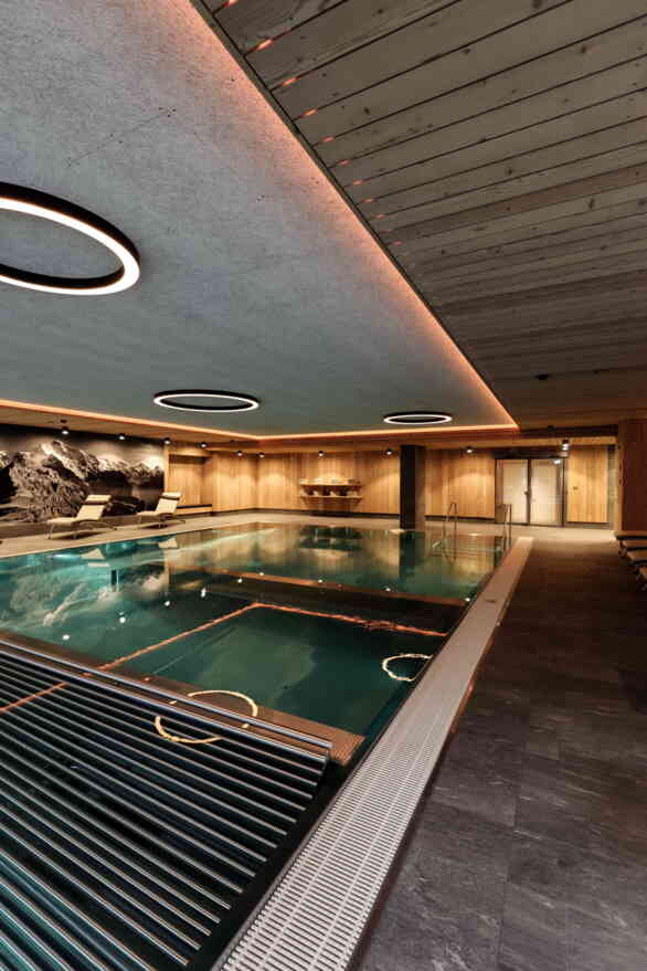 Sanierung Hallenbad Hotel Sunstar | Planart Grindelwald